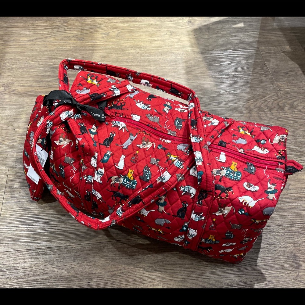 BRAND NEW Vera Bradley Medium Duffel & Cosmetic Holiday Cats